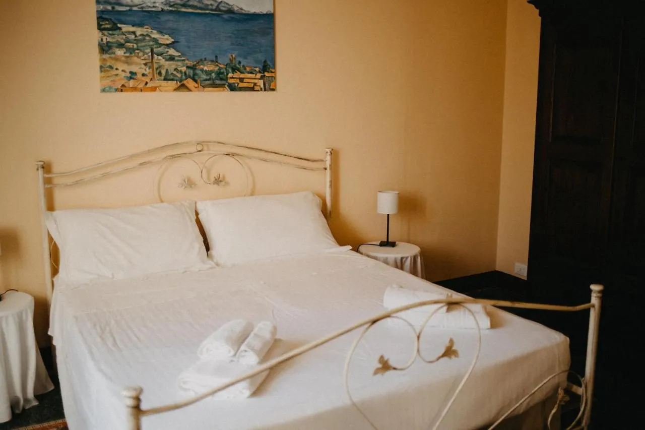 Piazza Argento Bed & Breakfast Lecce 3*,  Italy